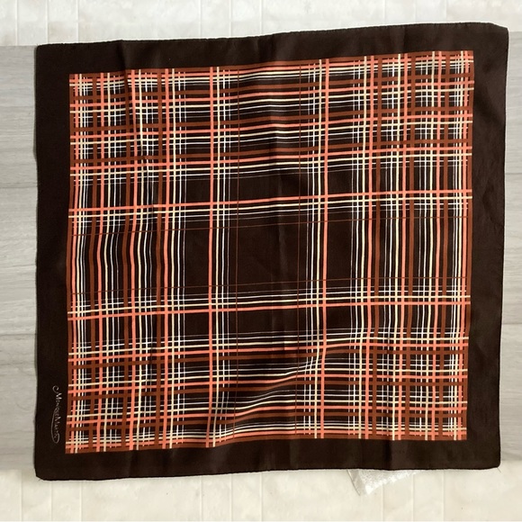 Monique Martin Scarf Vintage - Picture 4 of 4